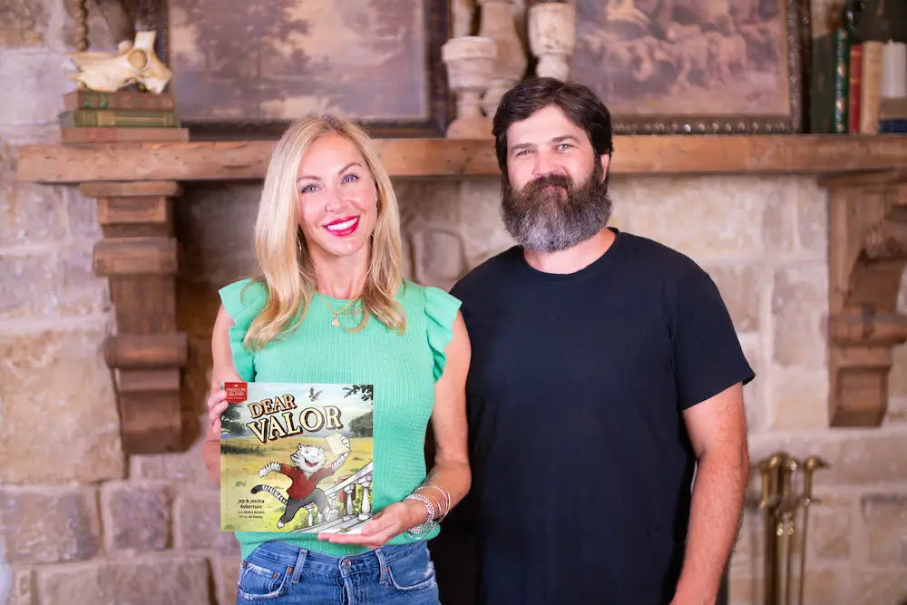 Dear Valor by Jep and Jessica Robertson and BRAVE Books Brave Books