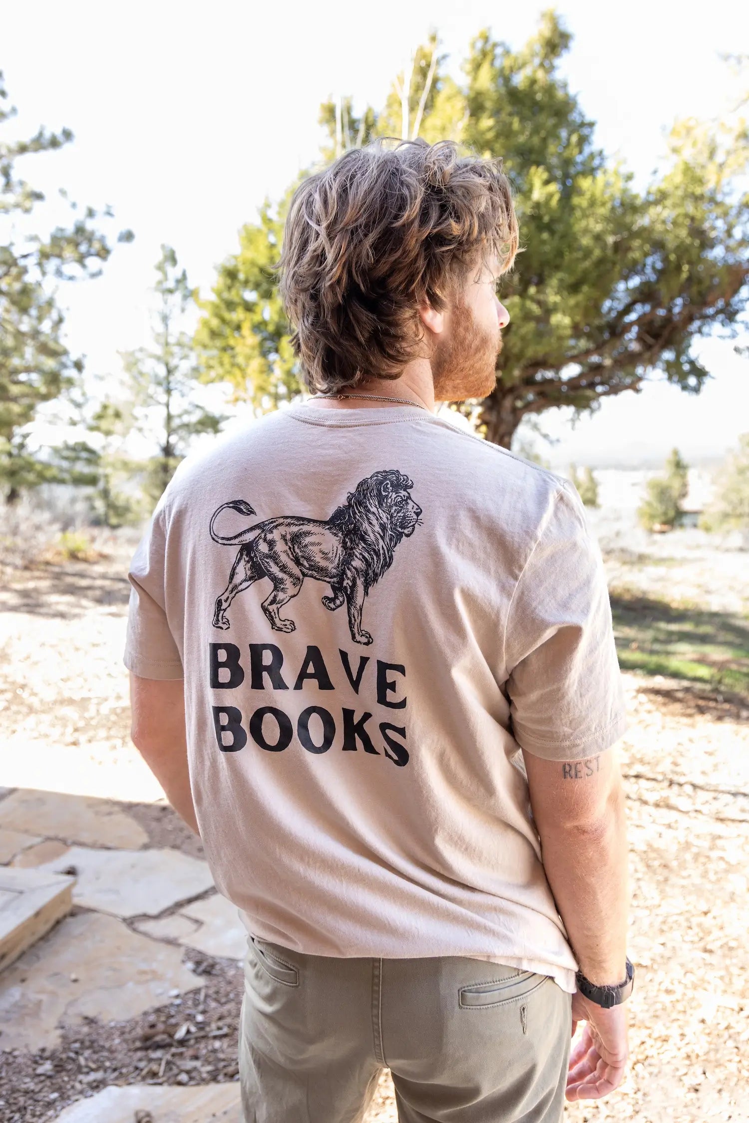 Man wearing BRAVE Books pro-god, pro-America tee shirt